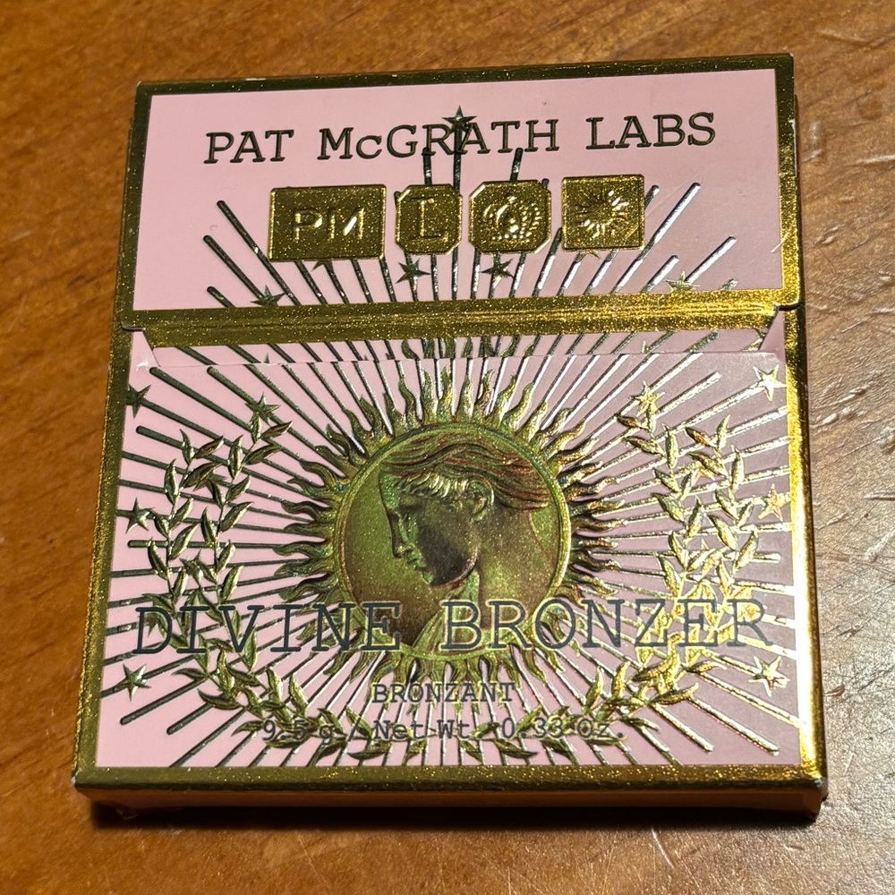 Pat McGrath Labs: Skin Fetish Divine Bronzer - Picture 2 of 15